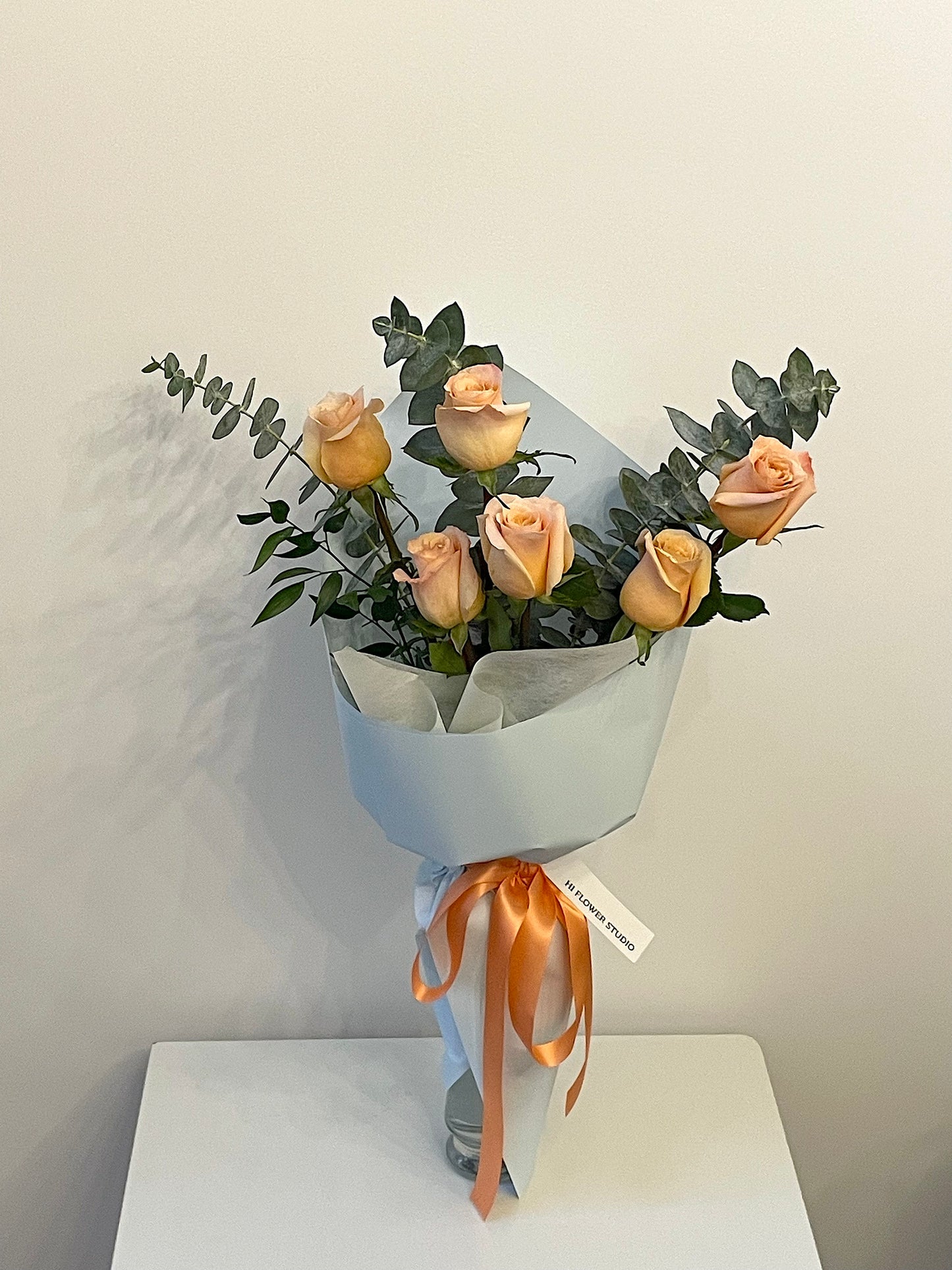 6 Peach Rose Bouquet