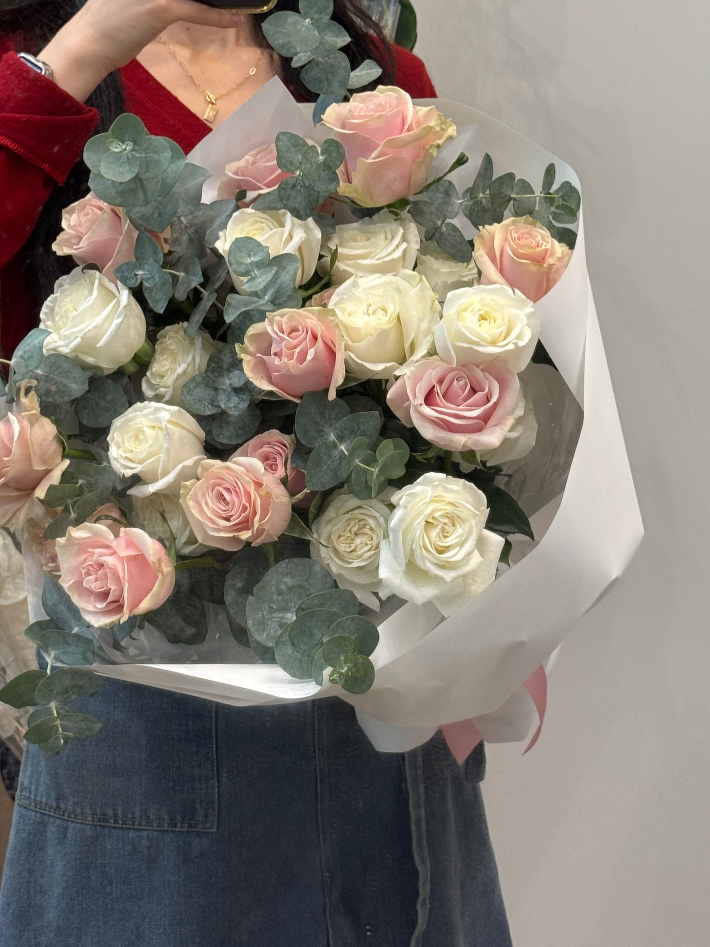 White & Pink Rose Bouquet