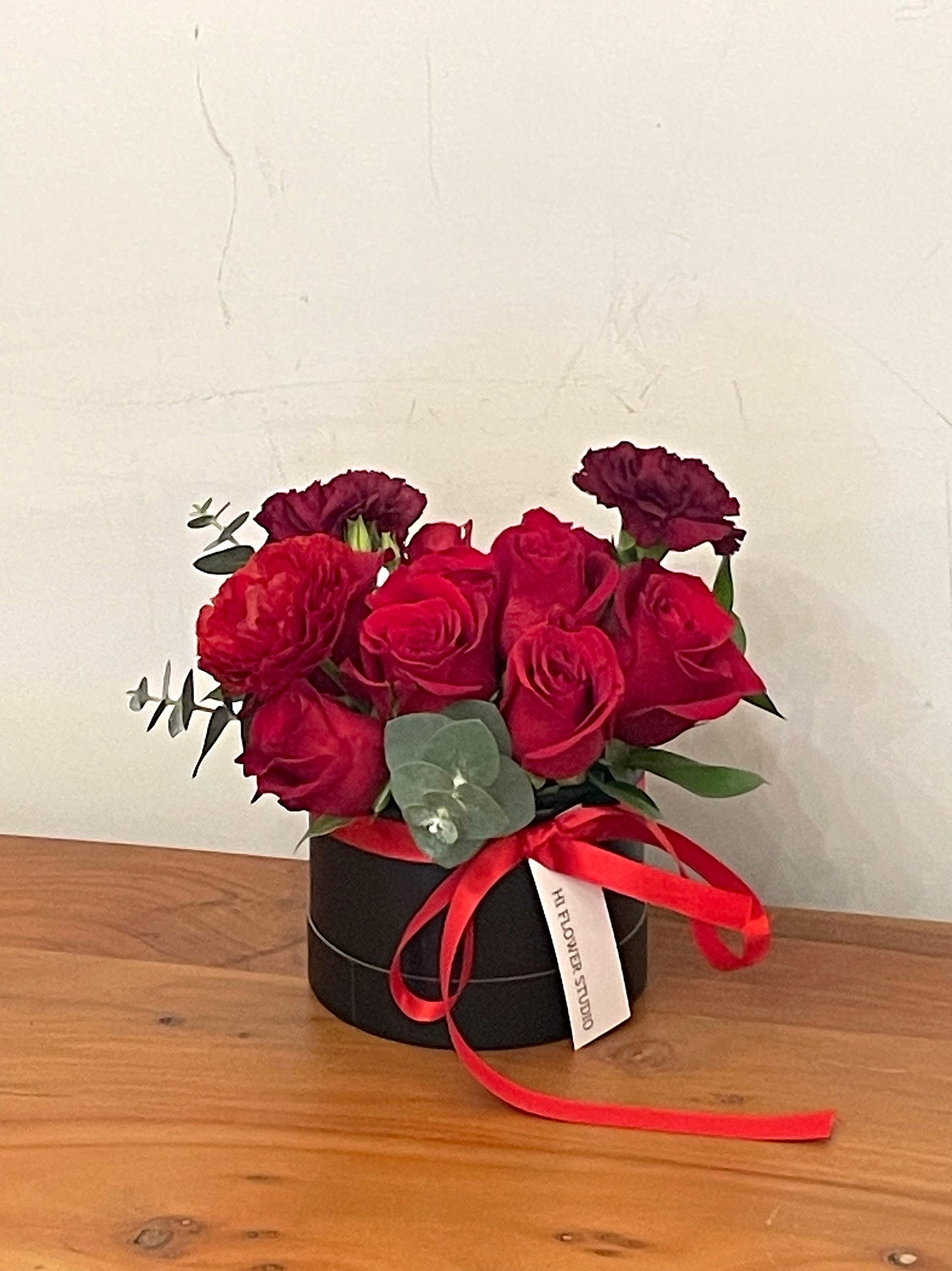 Mix Red Rose Box